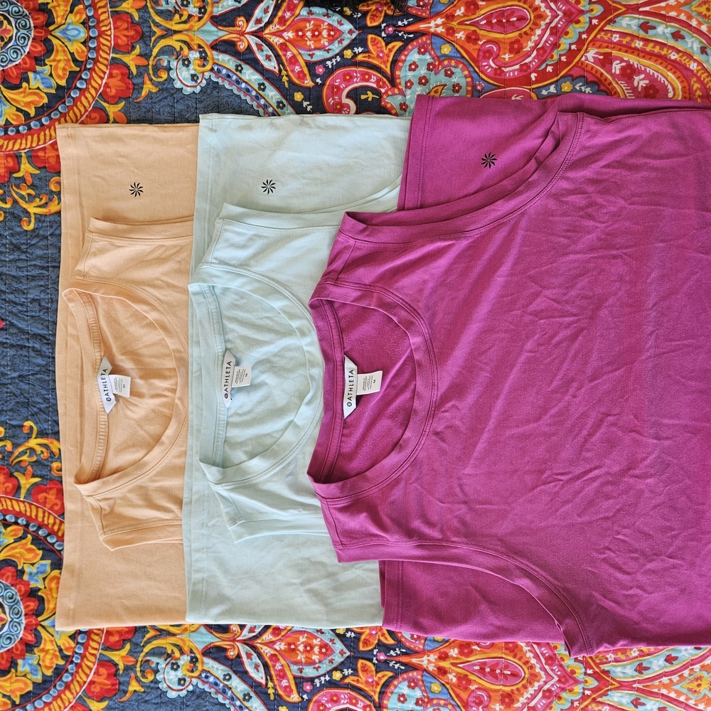 Colorful Sleeveless Tops Set